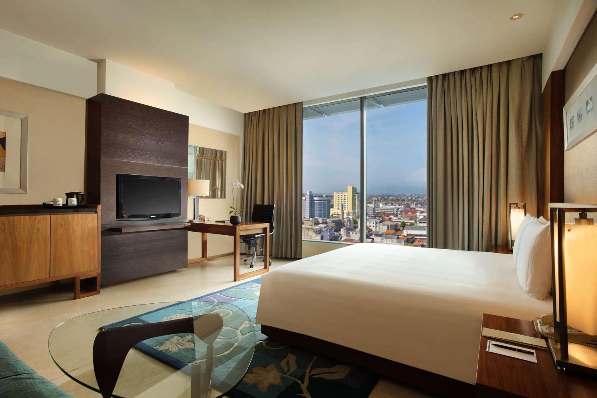 מלון Hilton בנדונג מראה חיצוני תמונה